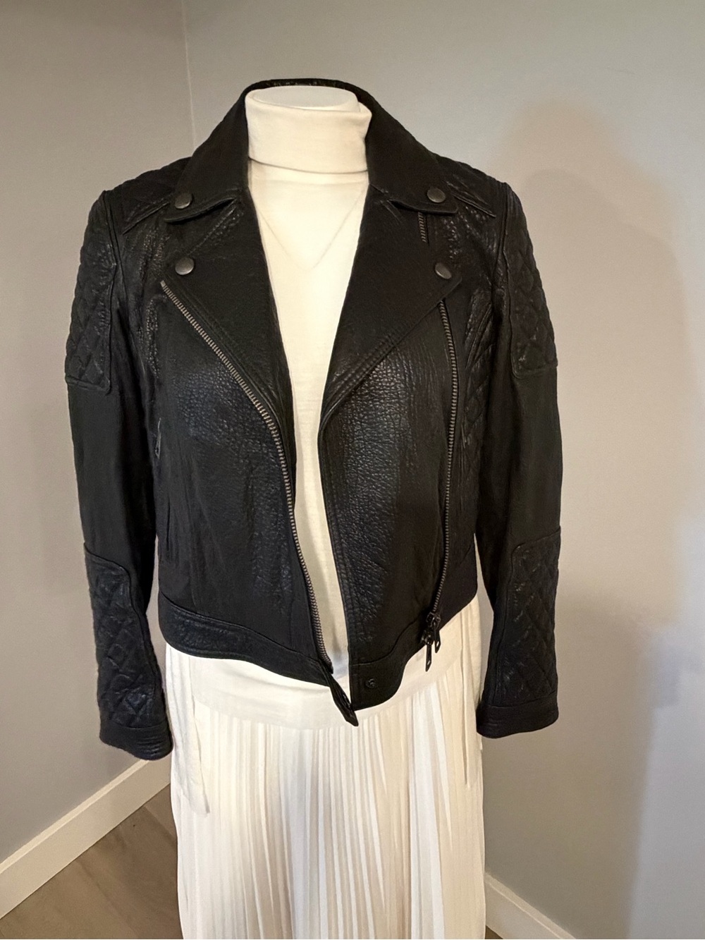 Burberry Black Quilted-Sleeve Leather Moto Jacket - Women